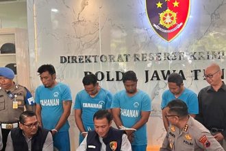 Empat anggota ormas Grib Jaya semarang diamankan polisi karena merusak properti PT KAI
