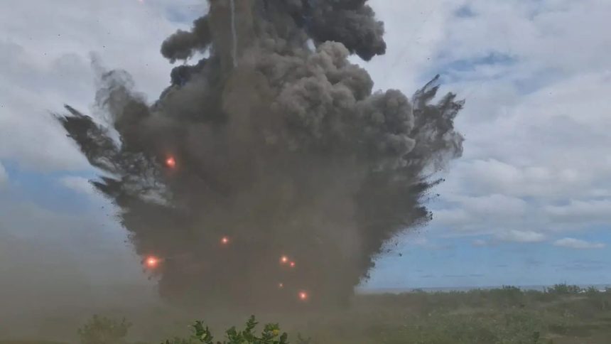 Ledakan pemusnahan amunisi kedaluwarsa milik TNI di Garut.
