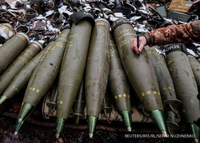 Ilustrasi amunisi TNI.