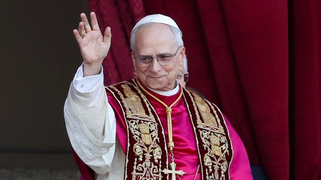 Robert Francis Prevost dari Amerika Serikat (AS) sebagai Paus Leo XIV.