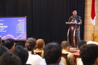 Wakil Gubernur Jateng, Taj Yasin, menjadi keynote speech pada seminar “Menghadapi Tantangan Radikalisasi dalam Mempertahankan Ideologi Negara”, di kampus FISIP Undip.