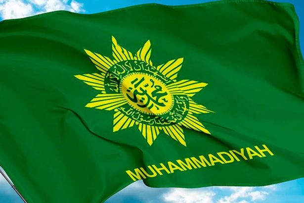 Bendera Muhammadiyah.